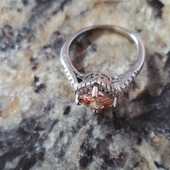 n/a Jewelry - 💍3 for $10💍 Orange Gold Gem Ring